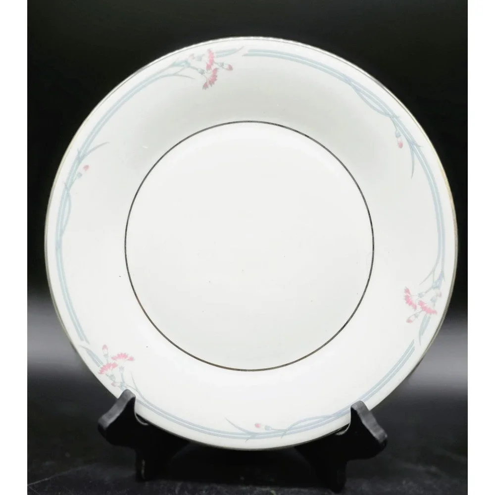 Set/6 Vintage Royal Doulton Carnation Salad Dessert Plate Floral Flower 8.25